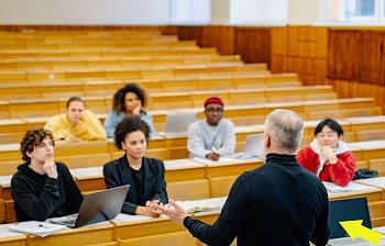lecturer
