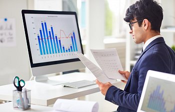analyst