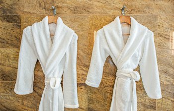 bathrobe