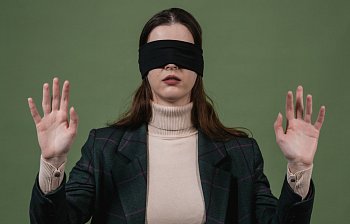 blindfold