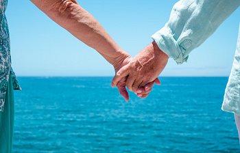 hold hands