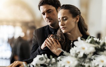 mourn