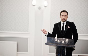 politician