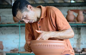 pottery
