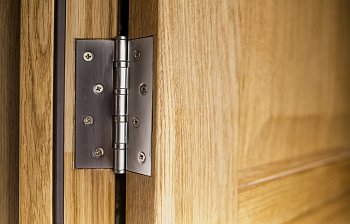 hinge