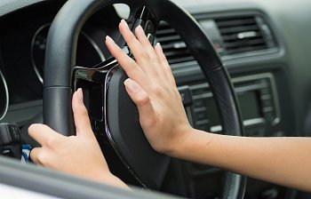 car horn