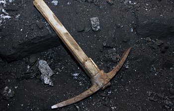 pickaxe