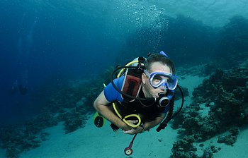 diving