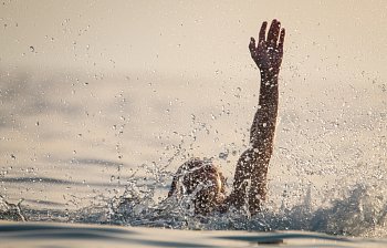 drown