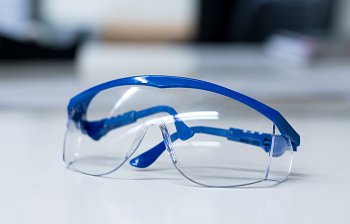 goggles