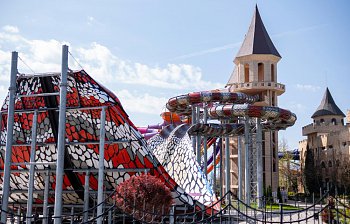 theme park